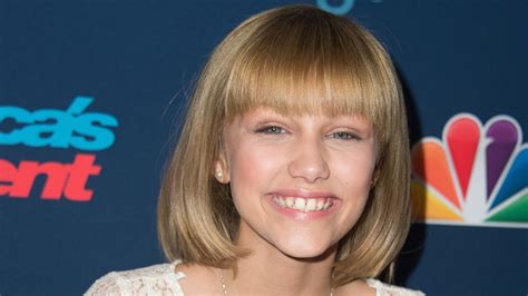 Grace VanderWaal today